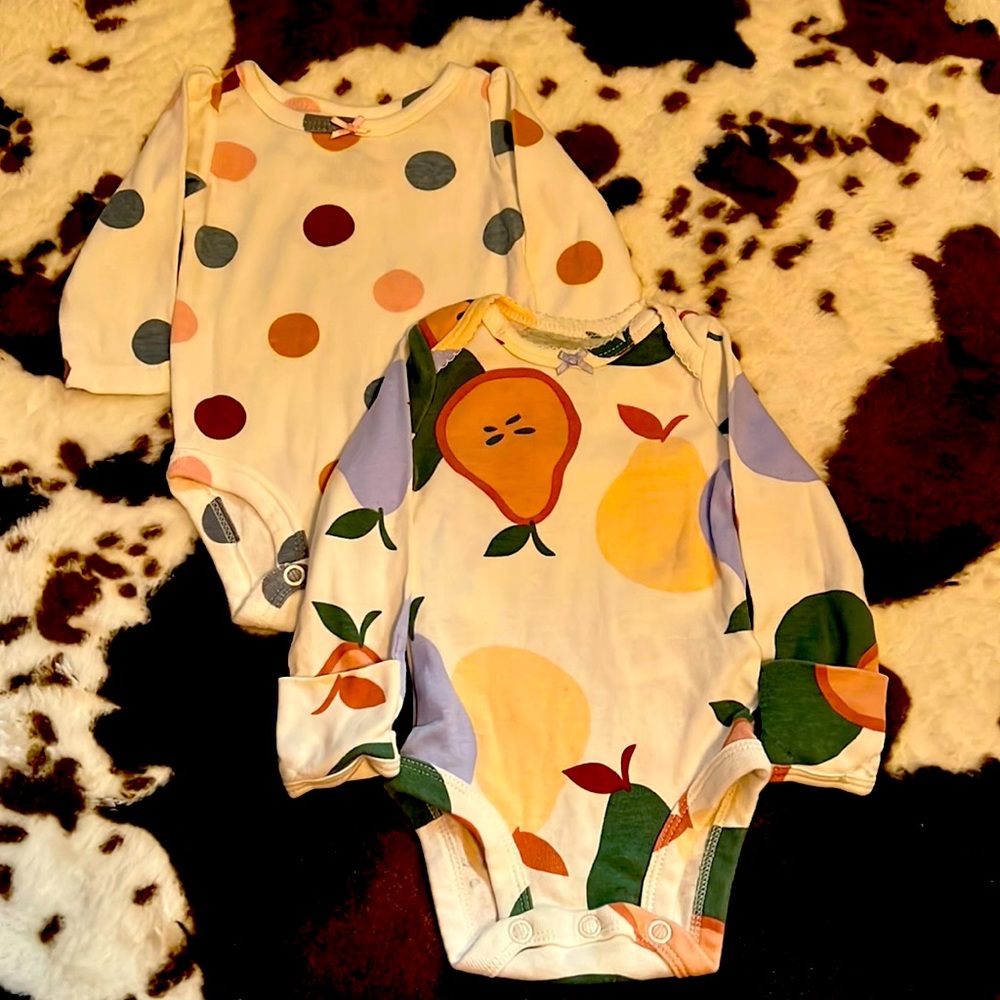 NB long sleeve onesies